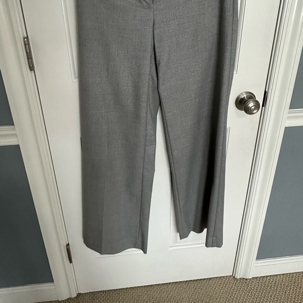 The limited Grey wide log dress pants size 4